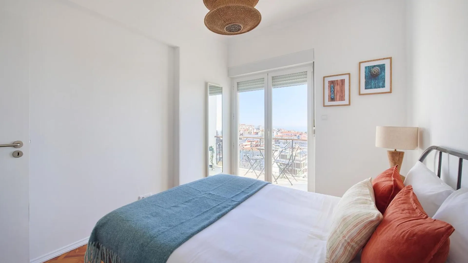 Sunny Graca, River View, By Timecooler Lisbon